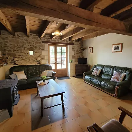 Authentic, Spacious For 10 Vakantiehuis *